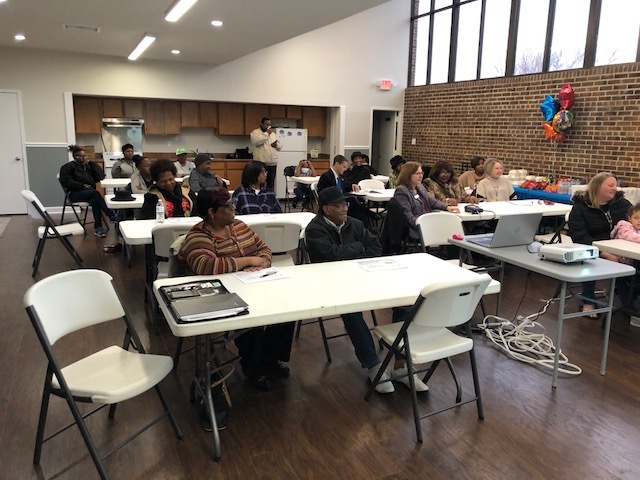 Attendees of the computer skills class.